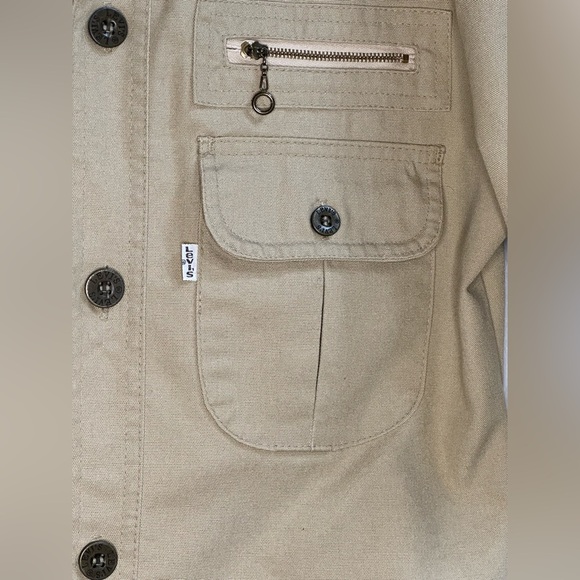 Vintage 1970s Levi’s For Men Safari/Utility Khaki Button Up Short Sleeve Shirt - Picture 4 of 11